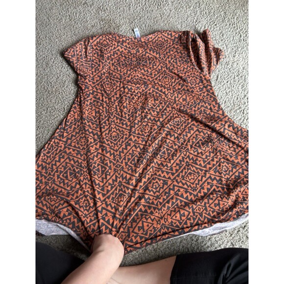 NWT LuLaRoe LLR Perfect T Sz MED Orange & Black Aztec Tribal - Picture 4 of 4